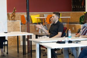 The Loneliest Role in the Room: What Great Tech Leaders Do Differently Under Pressure