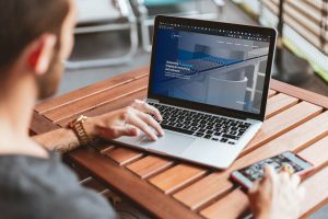 Launching a New Business in Columbia, TN: Start With a Website That Can Grow With You